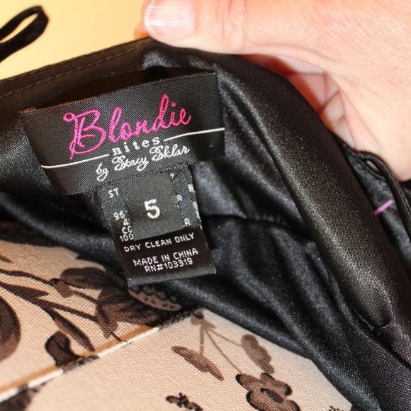 Blondie Nites Black Formal Prom Dress - Picture 7 of 7